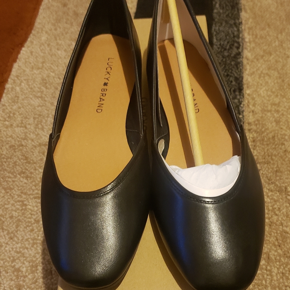 Lucky Brand flats
